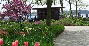 Dining at the Battery